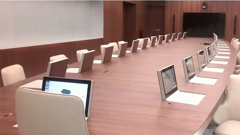 écran mobile pour un table de réunion